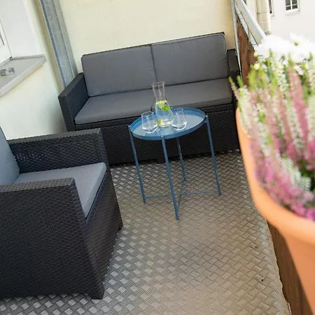 Stilvolles Apartment - Balkon, Netflix, Nespresso, Zentral, Messe Chemnitz Exterior photo