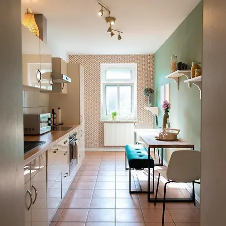 Stilvolles Apartment - Balkon, Netflix, Nespresso, Zentral, Messe Chemnitz Exterior photo