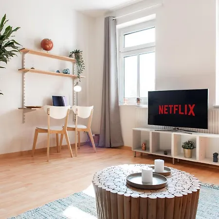 Stilvolles Apartment - Balkon, Netflix, Nespresso, Zentral, Messe Chemnitz Exterior photo